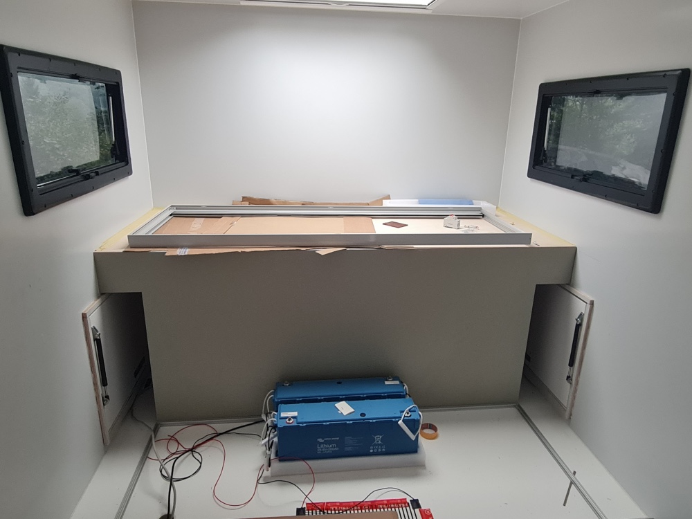 Bed Unterbau